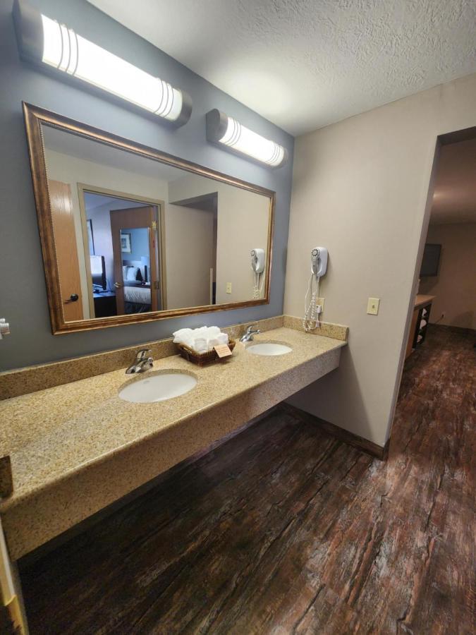 Put-In-Bay Resort & Conference Center ภายนอก รูปภาพ
